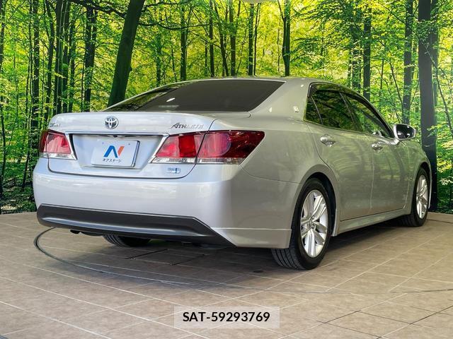 Toyota CROWN HYBRID 2013-09 8283596-16