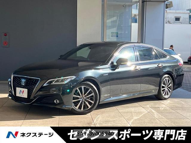 Toyota CROWN HYBRID 2018-07 8284452-0