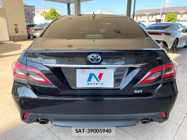 Toyota CROWN HYBRID 2018-07 8284452-15
