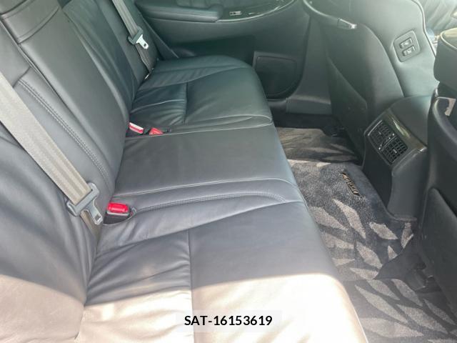 Toyota CROWN MAJESTA 2007-01 8280013-9