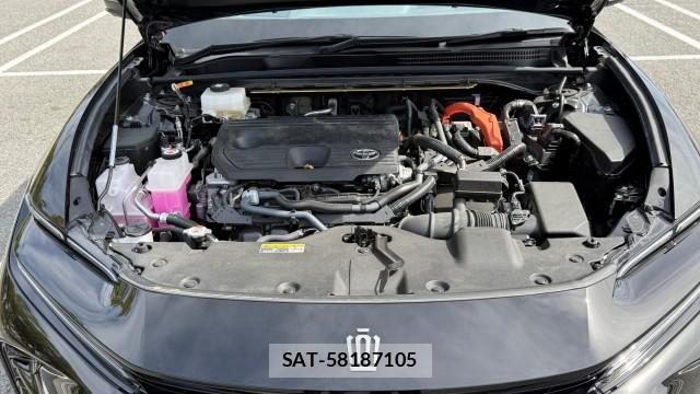Toyota CROWN 2024-11 8280563-4