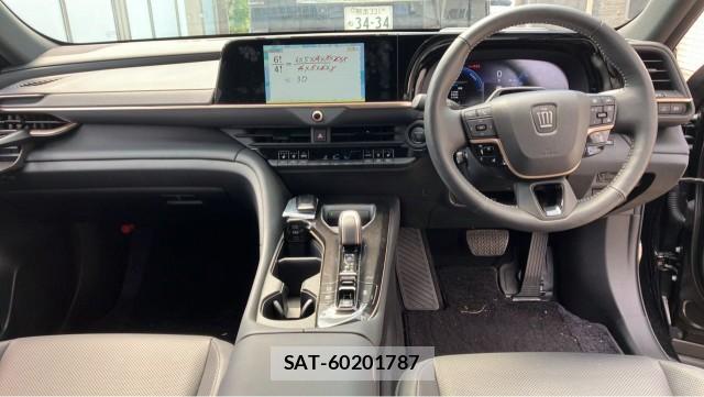 Toyota CROWN 2023-11 8280719-2