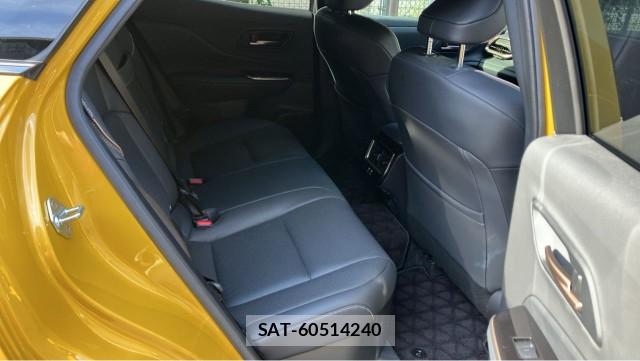 Toyota CROWN 2024-08 8281413-6