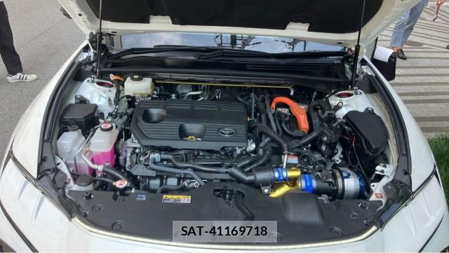 Toyota CROWN 2024-05 8281916-7