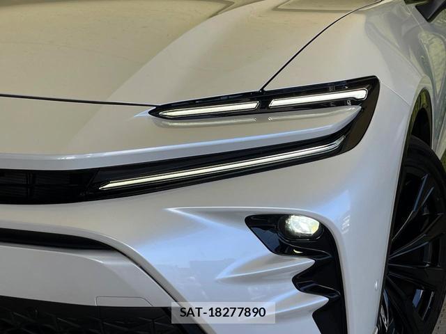 Toyota CROWN 2025-02 8284898-11