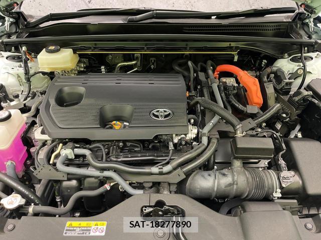Toyota CROWN 2025-02 8284898-17