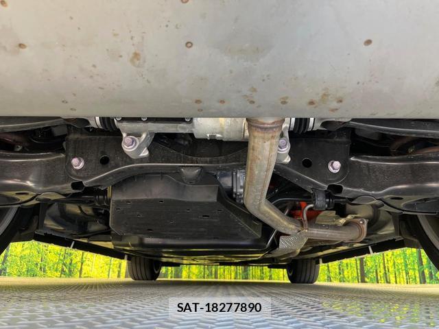 Toyota CROWN 2025-02 8284898-19