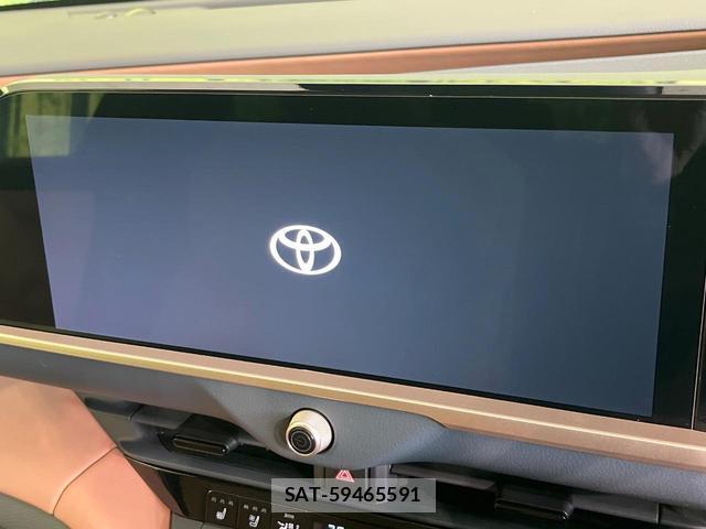 Toyota CROWN 2024-12 8285167-3