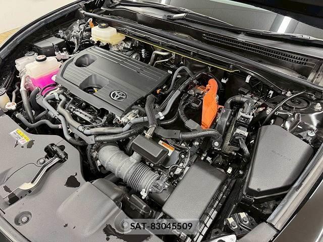 Toyota CROWN 2024-09 8285768-17
