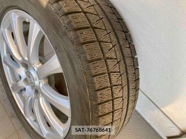 Toyota CROWN 2018-03 8277136-4