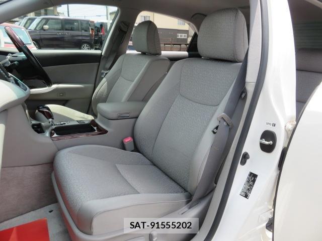 Toyota CROWN 2011-02 8277686-2
