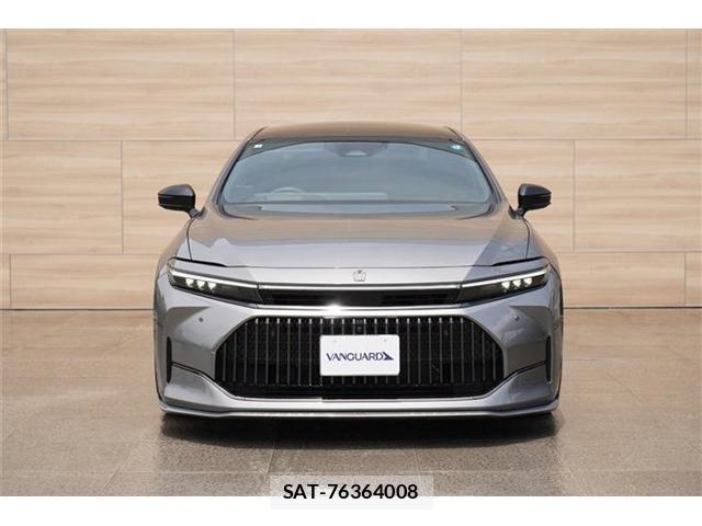 Toyota CROWN 2026-01 8278107-2