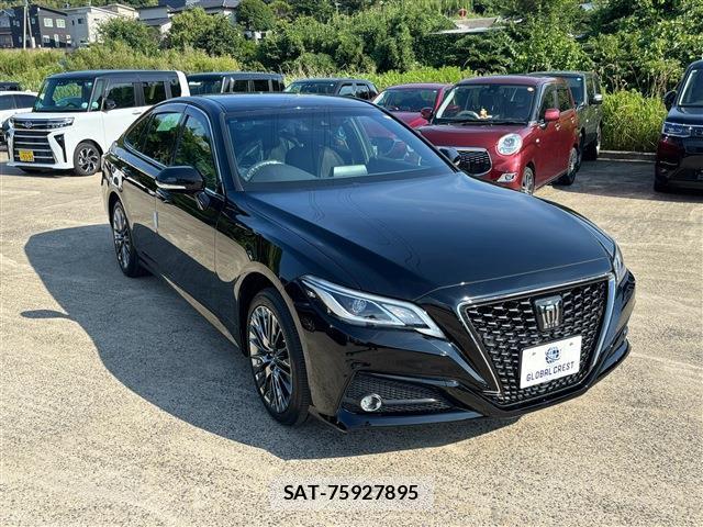 Toyota CROWN 2019-05 8278119-7