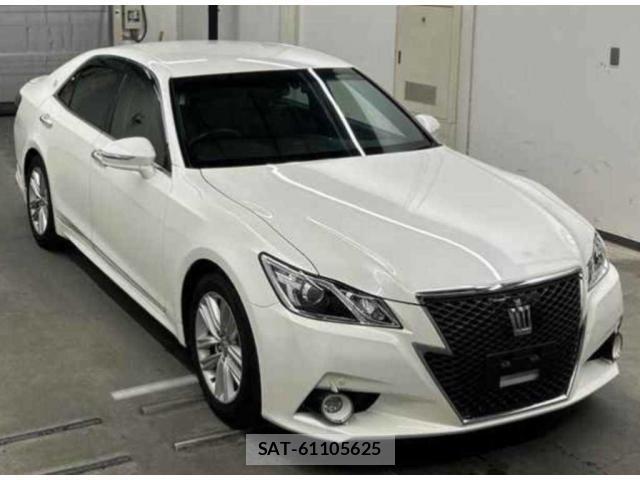 Toyota CROWN 2015-08 8278342-0