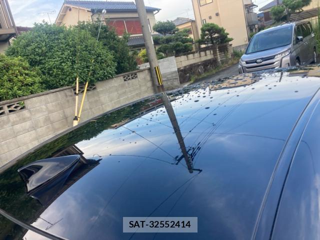 Toyota CROWN 2016-06 8279755-5