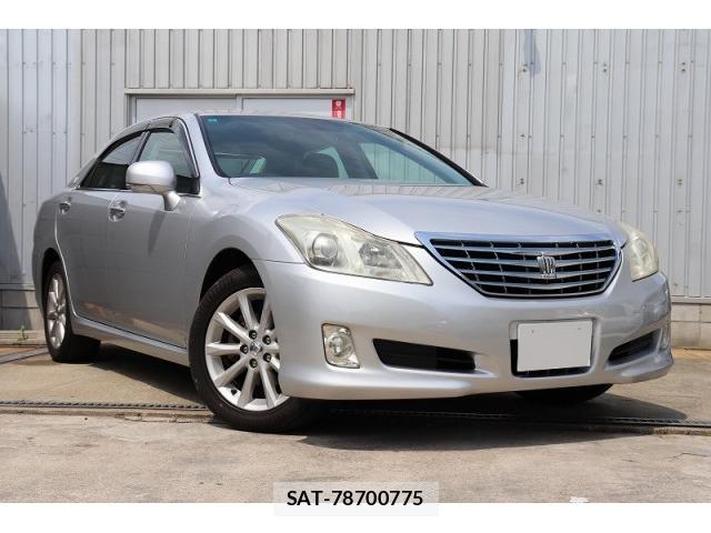 Toyota CROWN 2008-11 8280020-0
