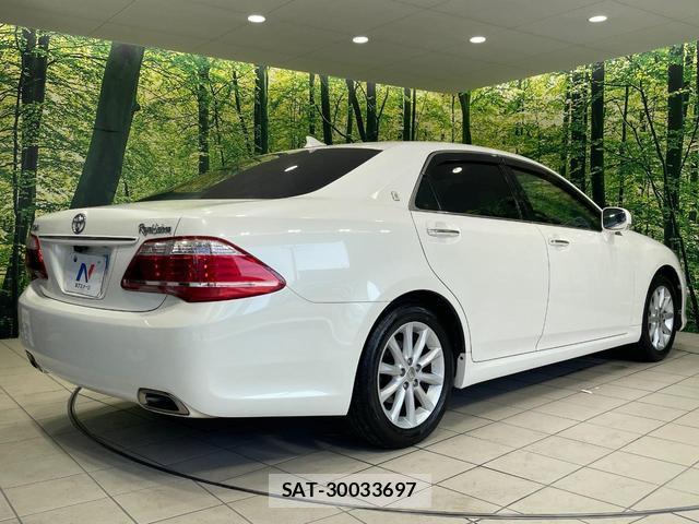 Toyota CROWN 2012-01 8280279-16
