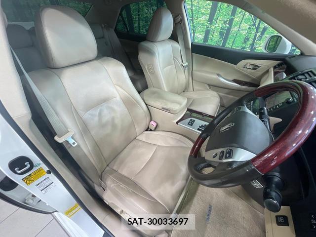 Toyota CROWN 2012-01 8280279-7