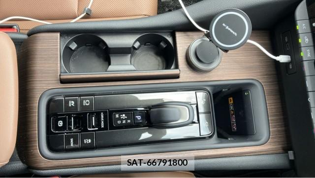Toyota CROWN 2025-09 8280530-14