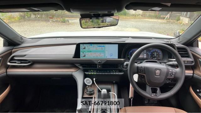 Toyota CROWN 2025-09 8280530-2