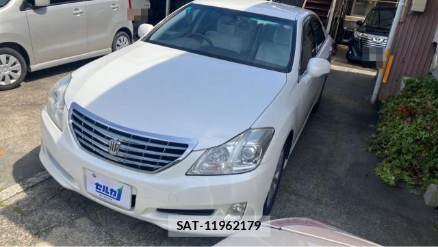 Toyota CROWN 2008-09 8280546-11