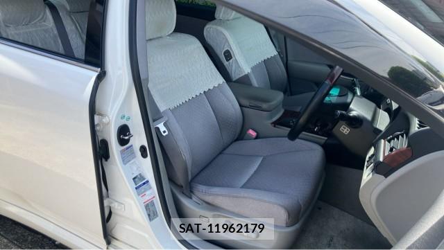 Toyota CROWN 2008-09 8280546-5