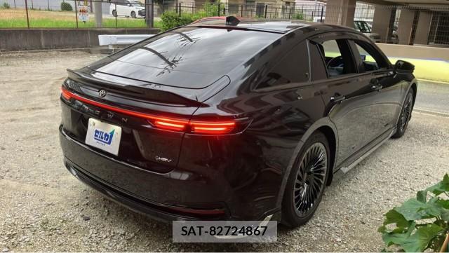 Toyota CROWN 2024-05 8280974-12