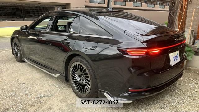 Toyota CROWN 2024-05 8280974-13
