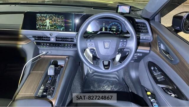 Toyota CROWN 2024-05 8280974-16