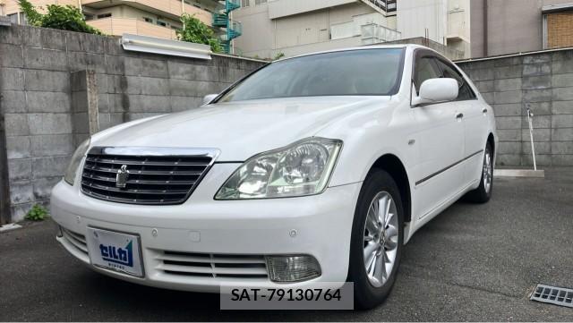Toyota CROWN 2005-01 8281775-0