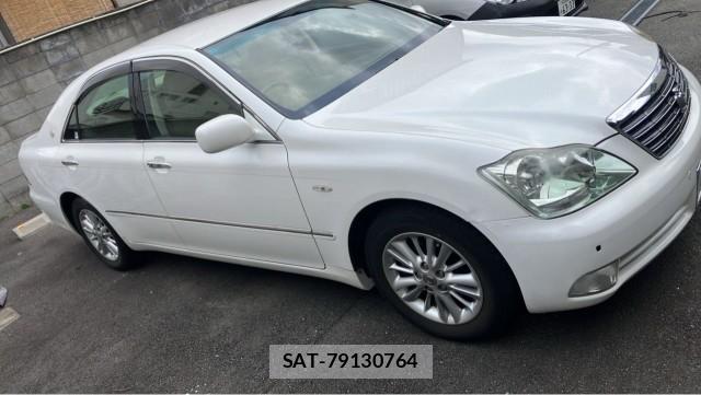 Toyota CROWN 2005-01 8281775-3