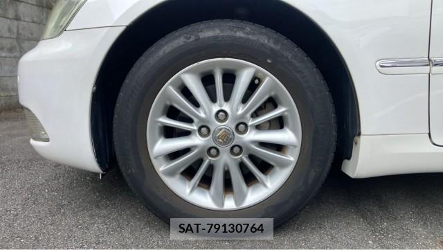 Toyota CROWN 2005-01 8281775-8