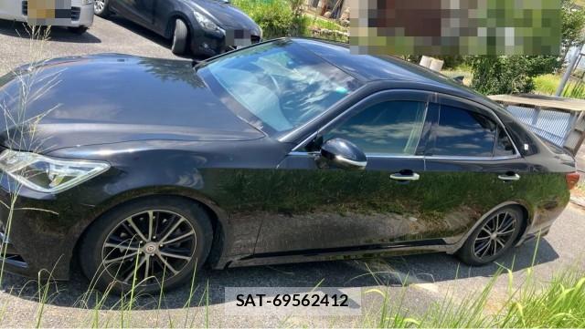 Toyota CROWN 2015-05 8282123-10