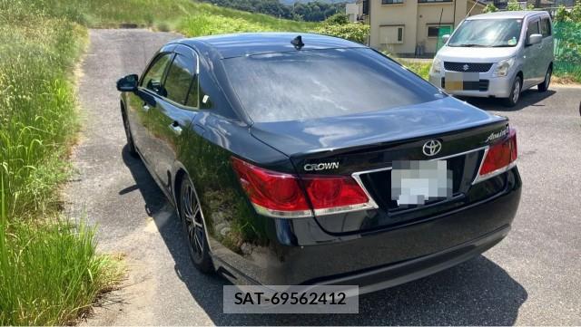 Toyota CROWN 2015-05 8282123-13