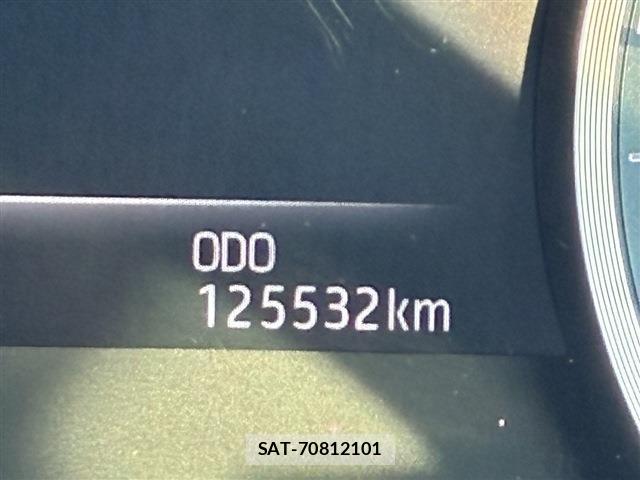 Toyota CROWN 2018-07 8283402-2