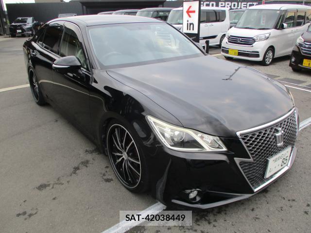 Toyota CROWN 2015-06 8283434-6