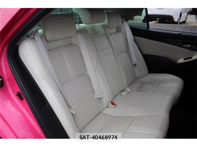 Toyota CROWN 2013-12 8283555-19