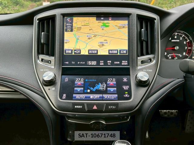 Toyota CROWN 2015-12 8284036-3