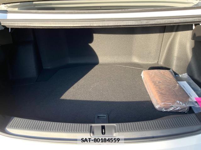 Toyota CROWN 2024-10 8284459-11