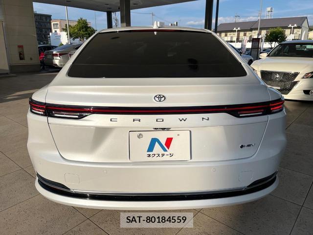 Toyota CROWN 2024-10 8284459-15