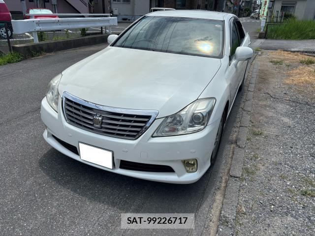 Toyota CROWN 2011-03 8284728-0