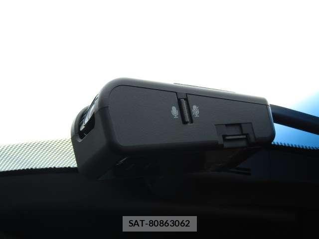 Toyota CROWN 2020-01 8285419-12