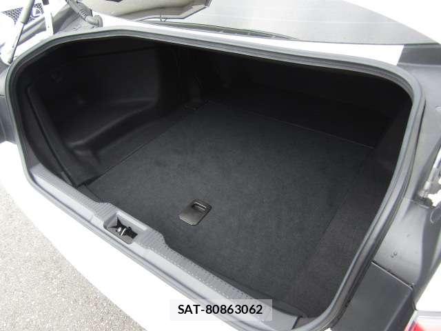 Toyota CROWN 2020-01 8285419-7