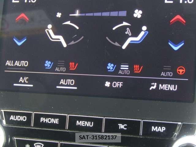 Toyota CROWN 2019-02 8285420-2
