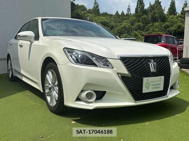 Toyota CROWN 2013-04 8285485-2