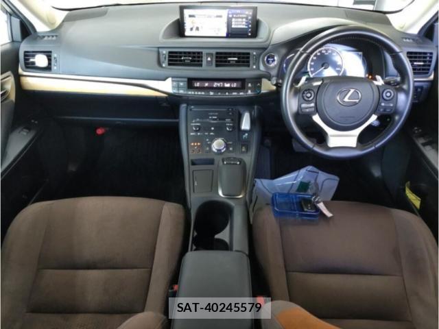 Lexus CT 2022-01 8276963-2