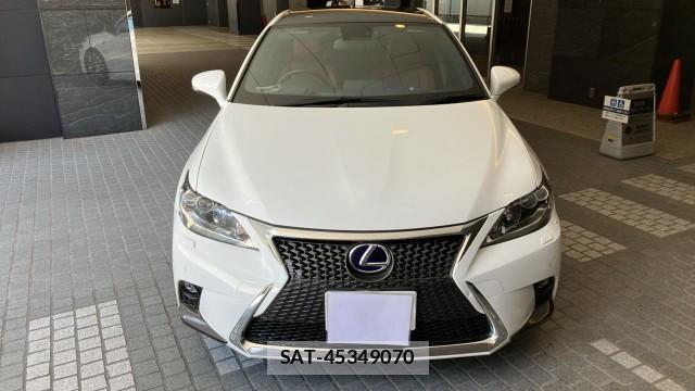 Lexus CT 2015-08 8281619-9