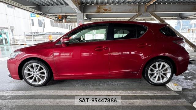 Lexus CT 2011-11 8282030-10
