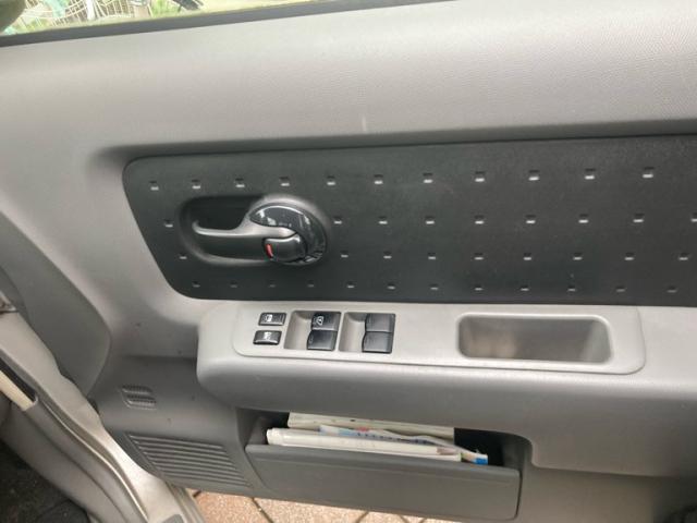 Nissan CUBE 2003-07 8279526-7