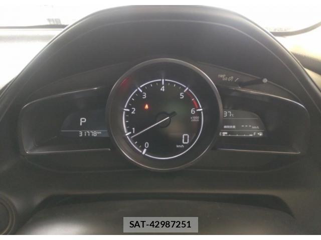 Mazda CX-3 2023-10 8276951-3